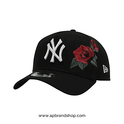Gorra New Era negra NY con rosas bordadas